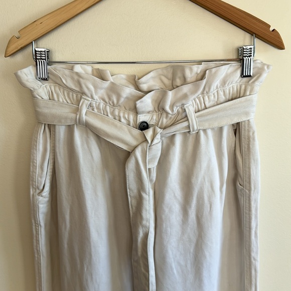 aerie Soft Twill High Waisted Pants . - Picture 3 of 5